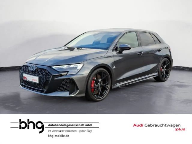 Audi RS3 RS3 TFSI Sportback quattro S tronic Performance 2025 Benzine