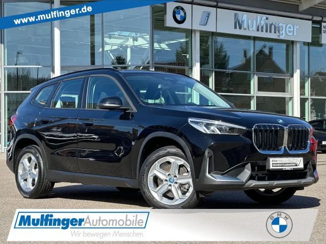 BMW X1 xDrive25e Kamera Widescreen Sitzh.LED AHK 18" 2024 Hybride / Benzine