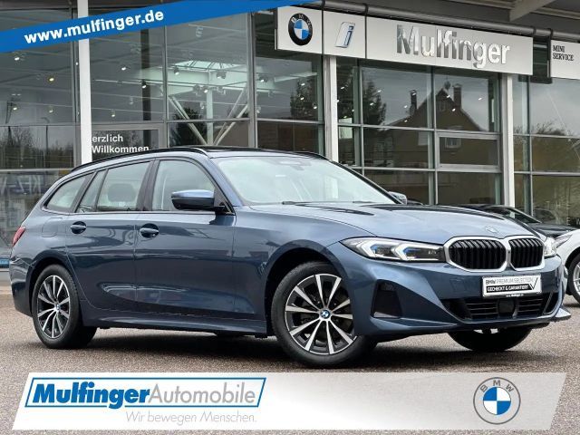 BMW 320 d T. HUD ACC SurView.PanoD.Har/Kard.Lenkradh 2024 Diesel