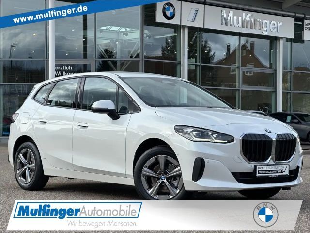 BMW 220 d AT. ACC Kamera Ad-LED Lenkh.Navi AHK 17" PDC 2025 Diesel