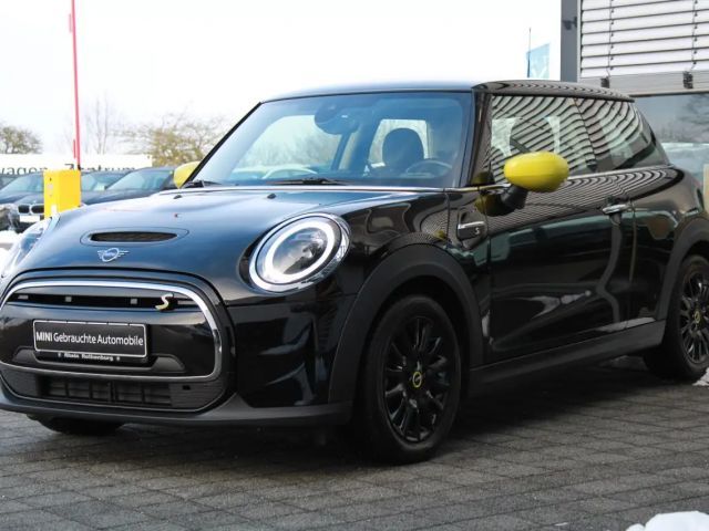 MINI Cooper SE Classic Trim Navi LED Kamera SH DAB 2022 Elektrisch