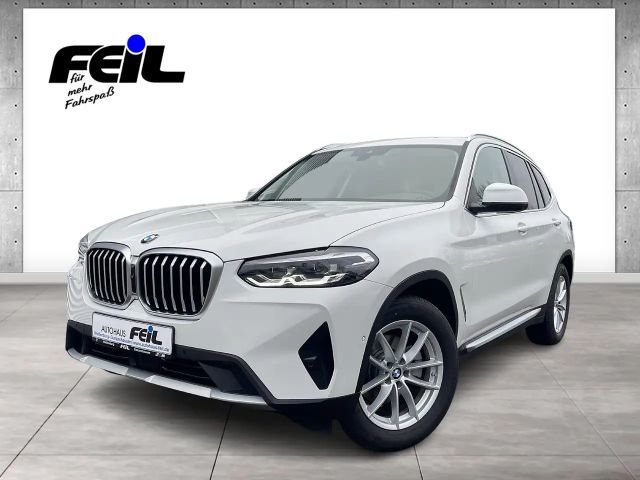 BMW X3 xDrive20i   HiFi DAB LED WLAN Standhzg. RFK 2024 Benzine