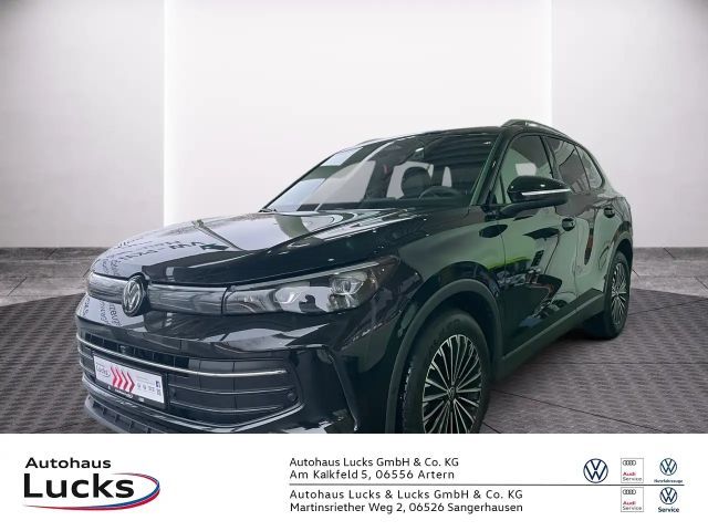 Volkswagen Tiguan 1.5 eTSI Goal MATRIX NAVI AHK ALARM KAMERA 2025 Benzine