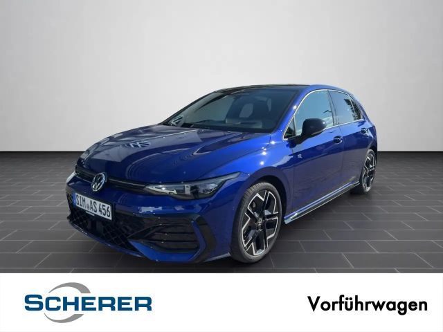 Volkswagen Golf R-Line 2,0 TSI DSG 4Motion Business & Komfo 2026 Benzine
