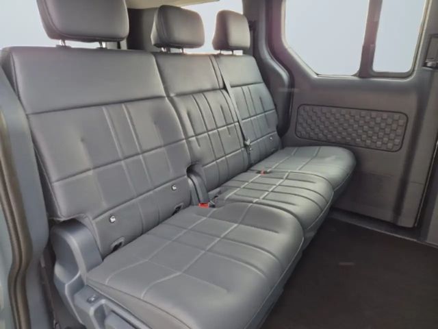 Kia PV5 Passenger
