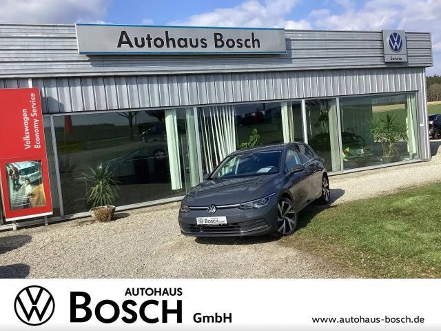 Volkswagen Golf VIII 1.4 eHybrid Style DSG Plug In Navi SHZ 2022 Hybride / Benzine