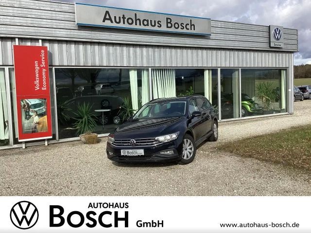Volkswagen Passat Variant 2.0 TDI DSG Conceptline Navi RFK 2022 Diesel