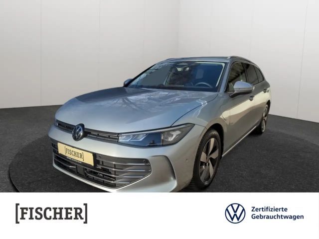 Volkswagen Passat Variant 1.5TSI eHybrid DSG Business LED Navi AHK HUD 2025 Hybride / Benzine