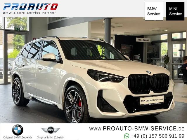 BMW X1 18i sDr M Sport Pro AHK/Pano/Komf.Zg/360°/HUD/19" 2025 Benzine