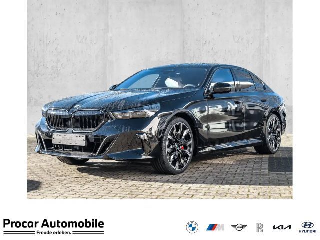 BMW 540 d xDrive 21" M Sport Pro B&W DA Prof. 360° 2026 Diesel
