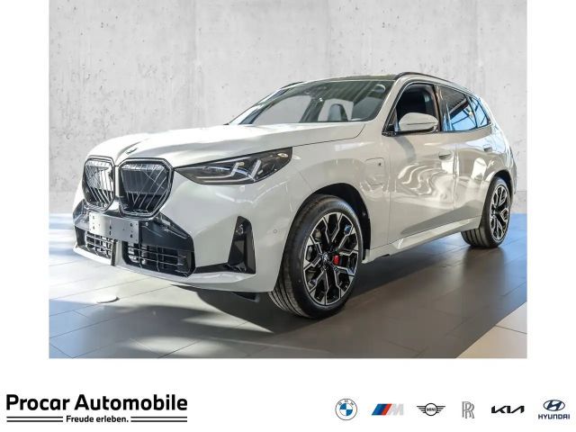 BMW X3 30e xDrive M Sport HuD PANO ACC AHK RFK NAVI LED 2026 Benzine