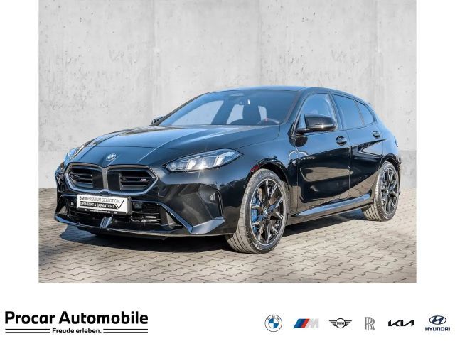 BMW 135 M135 xDrive M-Sportpaket Pro+Harman/Kardon+Driving 2025 Benzine