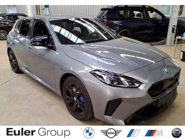 BMW 135 xDrive IconGlow Memory H/K Prof.Pak. HUD ad.M-FW P 2025 Benzine