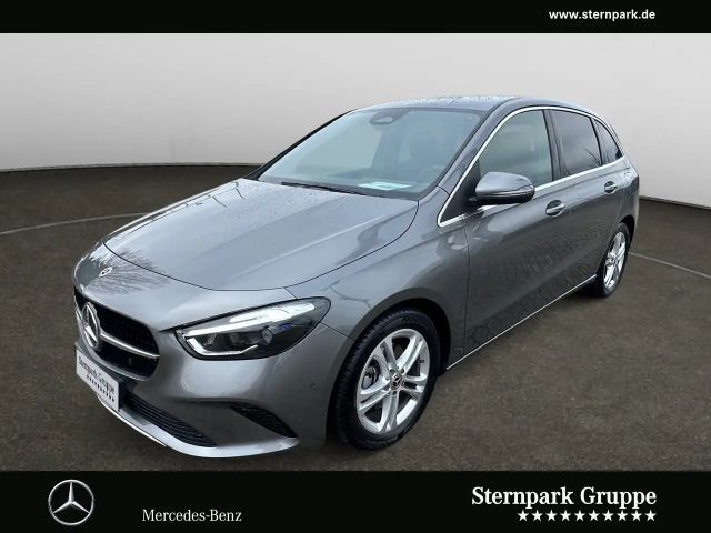 Mercedes-Benz B 180 B 180 Progressive AHK*MULTIBEAM*RFK*TOTW*SHZ*uvm 2025 Benzine