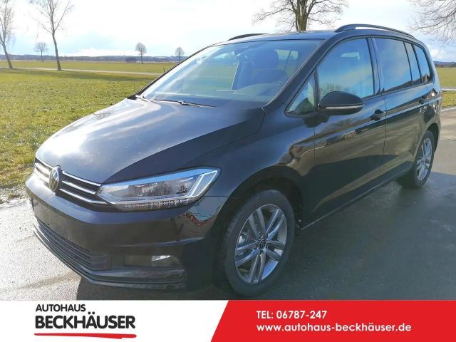 Volkswagen Touran Comfortline BMT/Start-Stopp 1.5TSI DSG AHK 110 ... 2026 Benzine