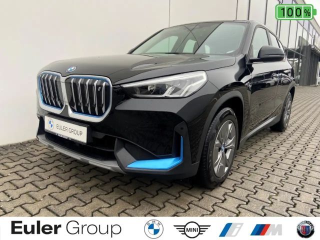 BMW iX1 xDrive 30 A LMR SHZ Parkass DAB ActiveGuard 2023 Elektrisch