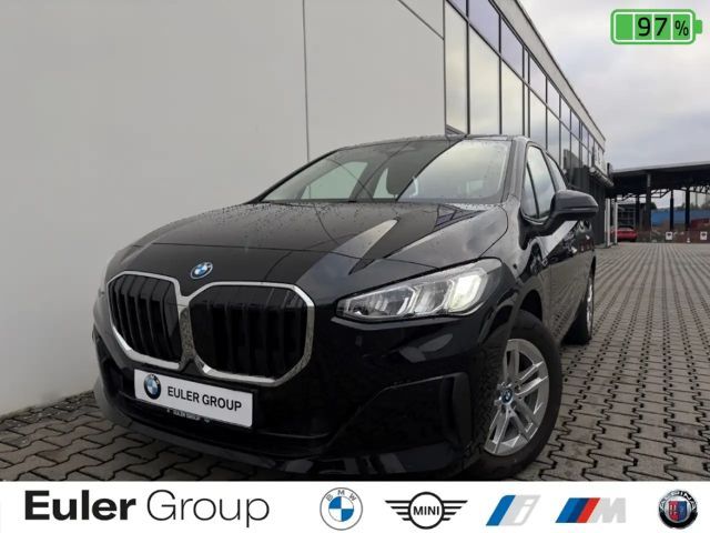 BMW 225 Active Tourer e xDrive LMR PANO Parkass Widscreen 2022 Hybride / Benzine
