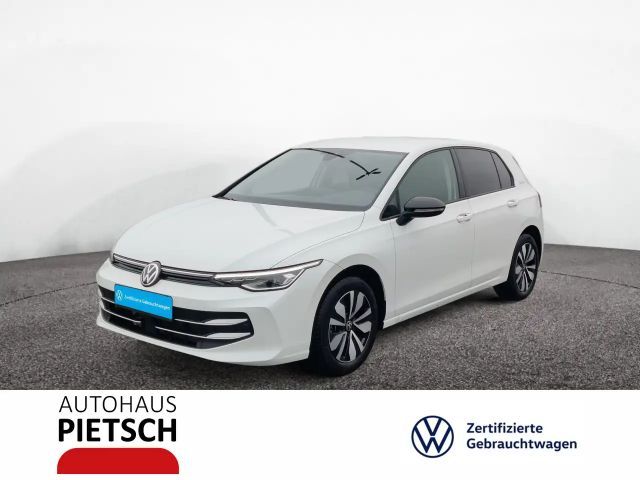 Volkswagen Golf 1.5 eTSI DSG GOAL AHK Travel Assist IDA 2025 Benzine