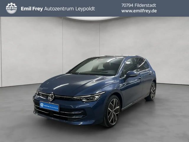 Volkswagen Golf 1.5 eTSI DSG Style Pano, DCC 2025 Benzine