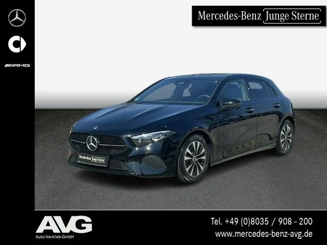 Mercedes-Benz A 200 A 200 d Progressive Multi LED RF Park-P Night Navi 2024 Diesel