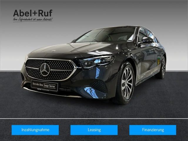 Mercedes-Benz E 200 AVANTGARDE+DIGITAL+Memory+Ambi+TotW+360° 2025 Benzine