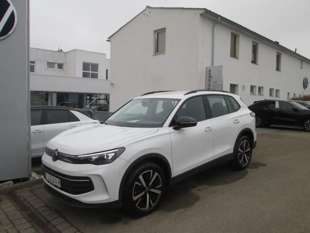 Volkswagen Tiguan 2.0 TDI 4Motion Goal DSG AHK DCC ACC IQ.LIGHT SHZG 2025 Diesel