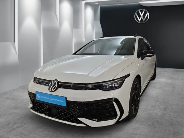 Volkswagen Golf Variant R-Line AHK IQ LED MATRIX NAVI WINTERP STANDH SITZH 2025 Benzine