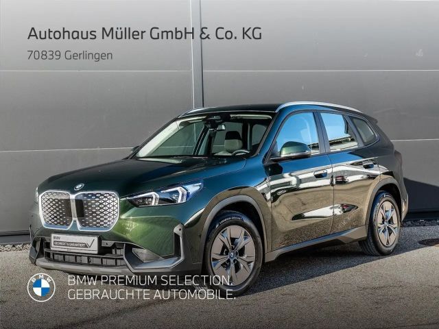 BMW iX1 xDrive30 LED SH Sportsitz H/Ksound Navi 1VB DAB 2023 Elektrisch