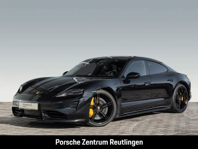 Porsche Taycan Turbo S Clubleder Burmester Panoramadach 2023 Elektrisch