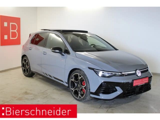 Volkswagen Golf GTI 8 2.0 TSI DSG Clubsport PA Black Style MATRIX PANO 2025 Benzine