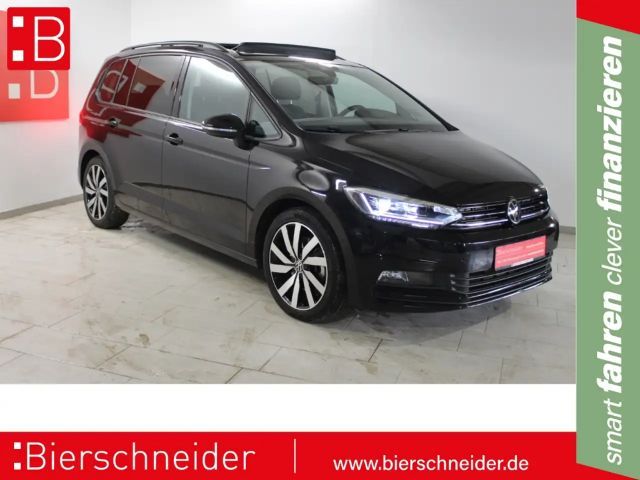 Volkswagen Touran 1.5 TSI DSG Highline Black Style 18 AHK STHZ RFK 7 2025 Benzine