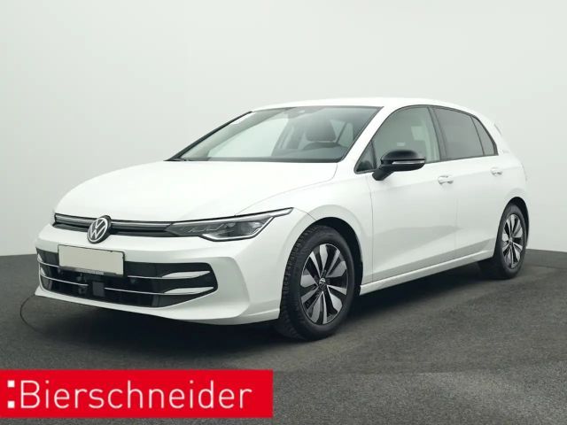 Volkswagen Golf 8 1.5 eTSI DSG Goal NAVI AHK KAMERA LED 2024 Benzine
