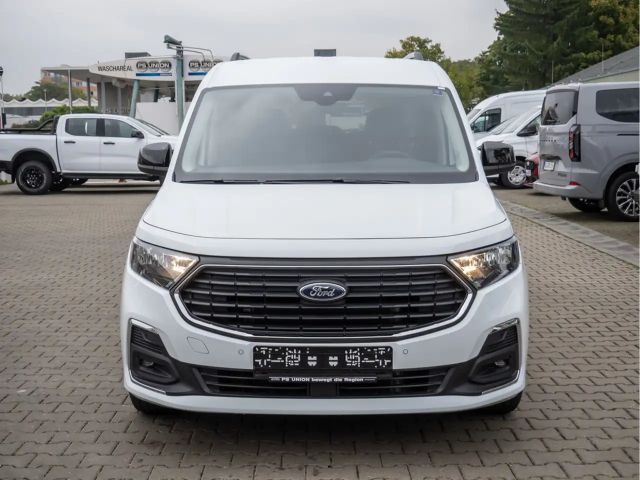 Ford Tourneo