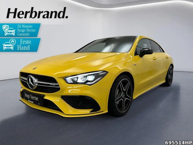 Mercedes-Benz CLA 35 AMG 4M Coupé  Night Pano Sound Kamera LED 2023 Benzine