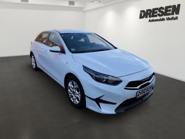 Kia Ceed / cee'd