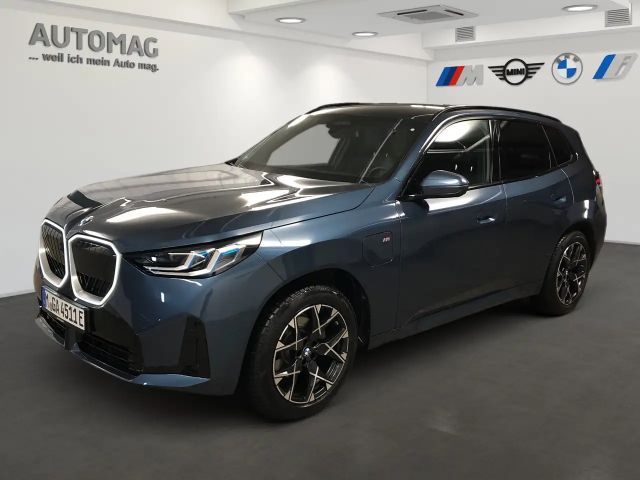BMW X3 30e xDrive Iconic Glow Exterieurpaket*M Sportpaket 2025 Hybride / Benzine