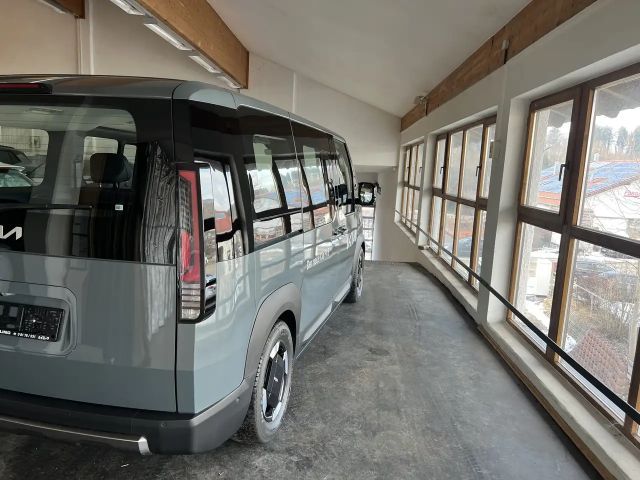 Kia PV5 Passenger