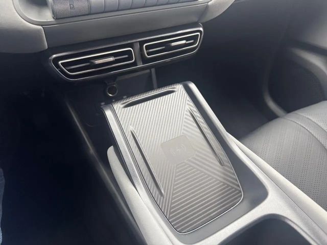 BYD Dolphin Surf