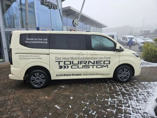 Ford Tourneo Custom