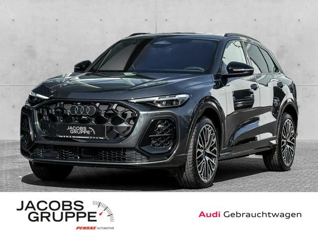 Audi Q5 TFSI quattro 2x S line Black/Pano/AHK/Tech-Pro 2026 Benzine