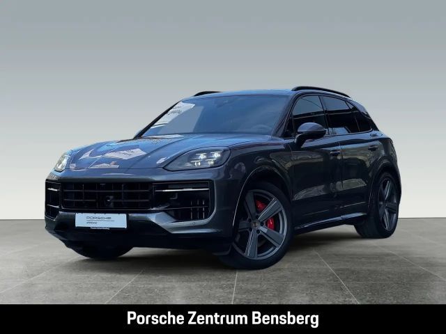 Porsche Cayenne GTS Pano Head-Up 22Zoll Nachtsicht 2024 Benzine