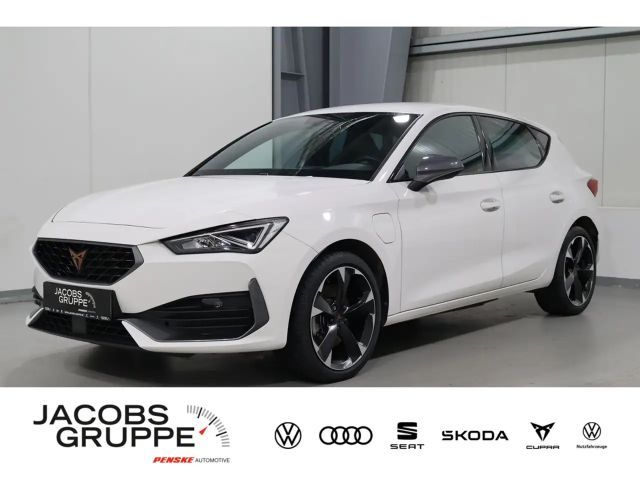 Cupra Leon 1.4 eHybrid Navi*CAM*AID*SHZ Basis e-Hybrid 2022 Hybride / Benzine
