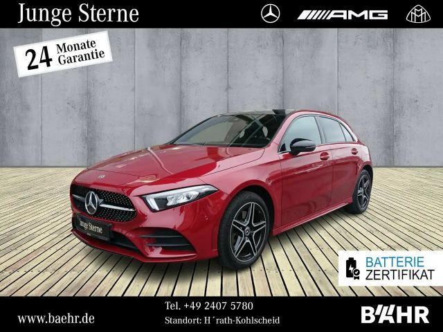 Mercedes-Benz A 250 A 250 e AMG+Night/MBUX/LED/Pano/RFK/SHZ/LMR-18" 2022 Hybride / Benzine