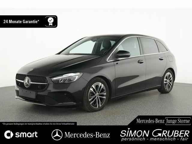 Mercedes-Benz B 180 Progressive Navi LED Kamera EasyPack Sitzh 2025 Benzine
