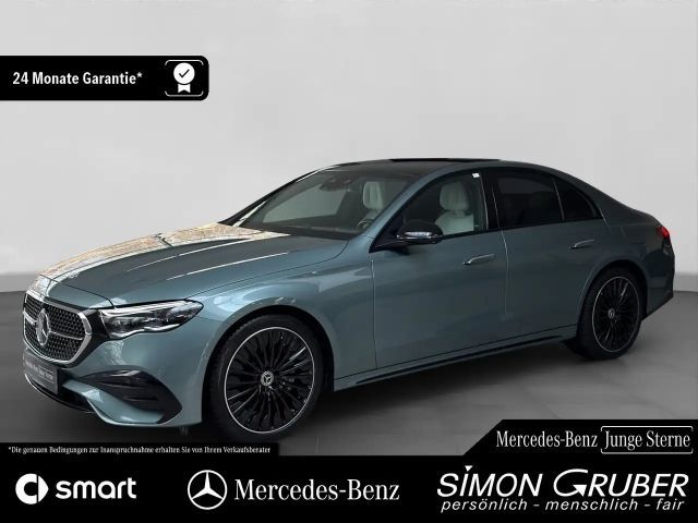 Mercedes-Benz E 400 e 4M AMG Pano Airmatic Superscreen Nappa 2023 Hybride / Benzine
