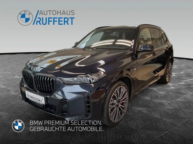 BMW X5 xDrive50e M Sportpaket Gestiksteuerung DAB 2025 Hybride / Benzine