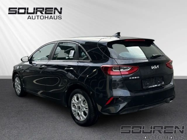 Kia Ceed / cee'd
