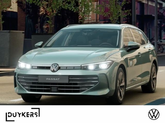 Volkswagen Passat Variant 1.5 eTSI Business AHK RFK ACC 2025 Benzine