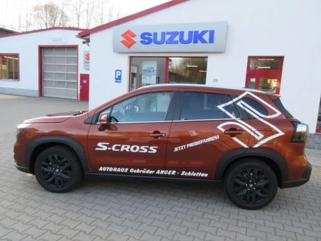 Suzuki S-Cross