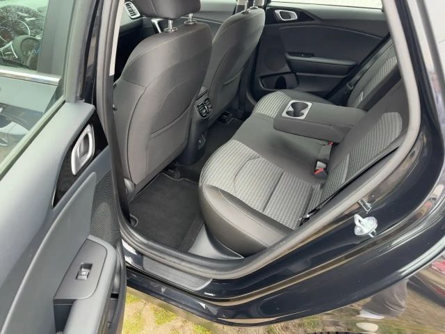 Kia Ceed / cee'd